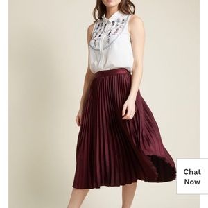 Modcloth Pleated Midi Skirt Size XS - Brand New